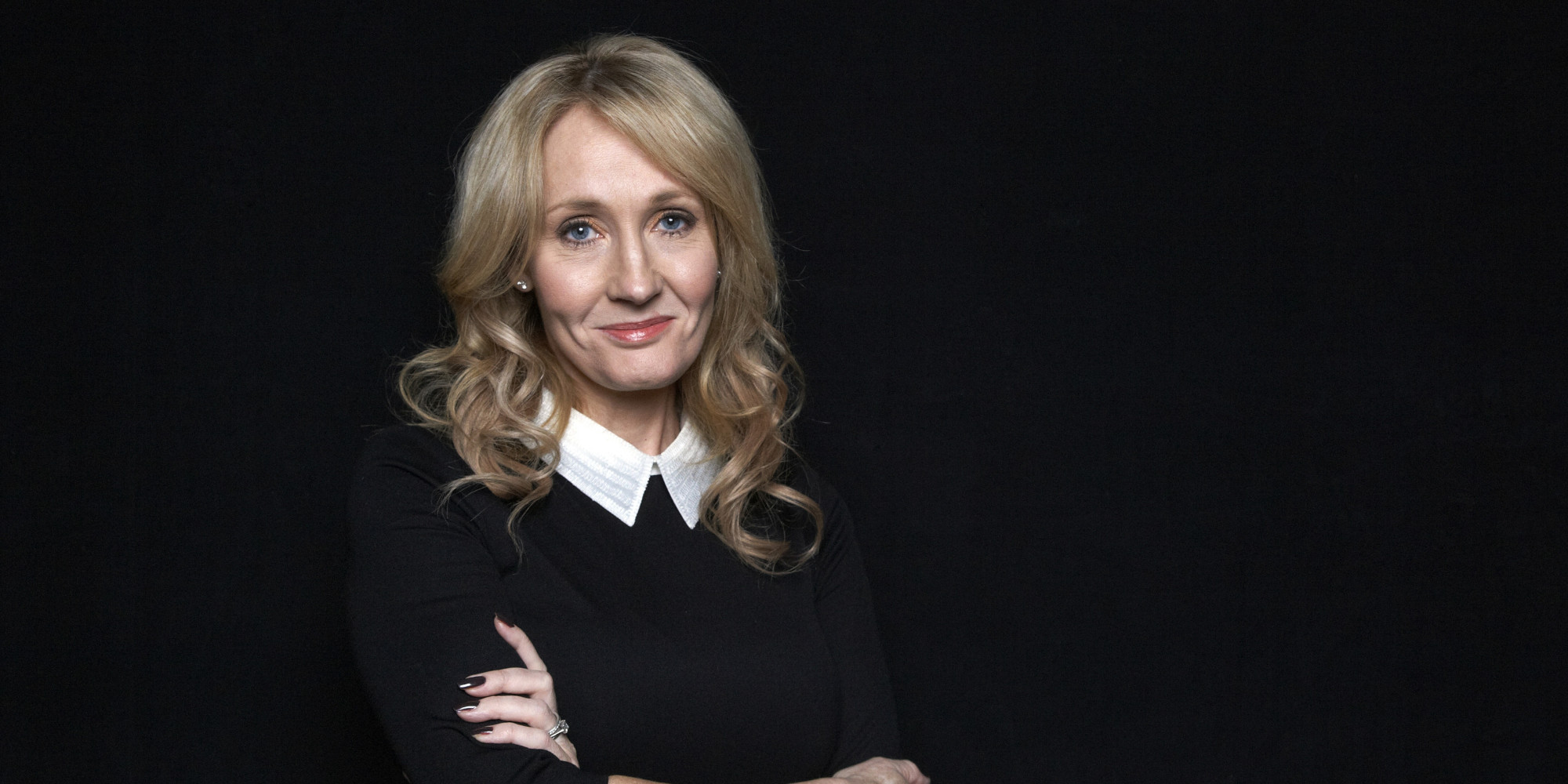 fr.shafaqna - “L’islam ne tue pas les gens. Les gens tuent les gens”, réplique JK Rowling à un twittos islamophobe